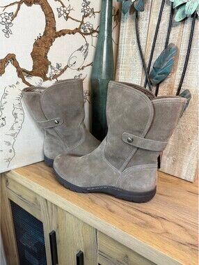 Bass Women's Taupe Suede Mid-Calf Winter Boots Size 10M